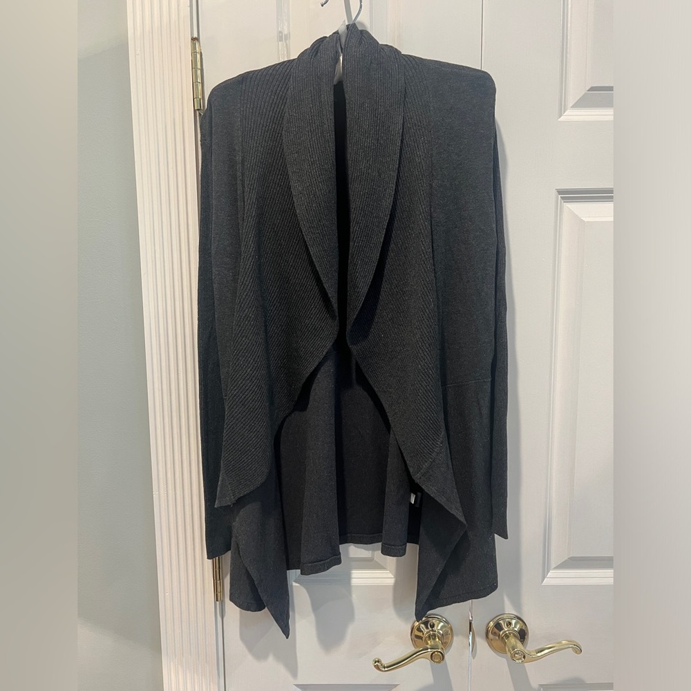 White House Black Market Sweater Dark Gray Size Medium Fly Away Front